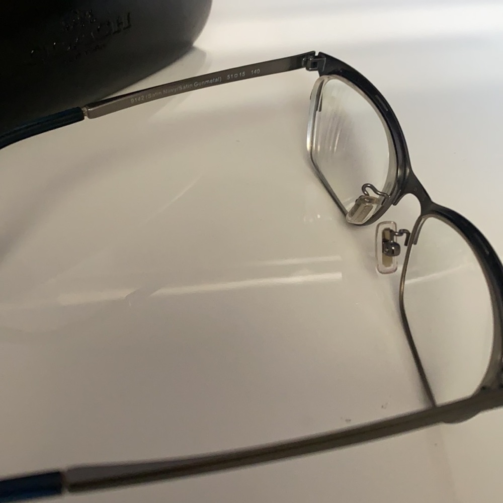 Coach glasses - Picture 6 of 7